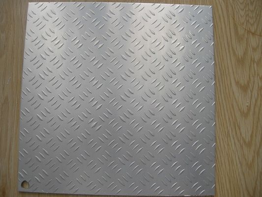 Two Bar 6063 Alloy Aluminium Chequer Plate Sheet For Freezer Decoration